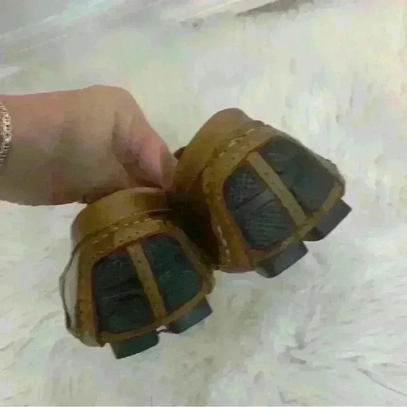 Clarks England cognac camel tan driving loafers shoes sz 8.5 m - Picture 4 of 9